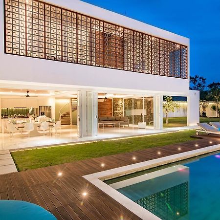 Villa Kamag Seminyak Exteriör bild